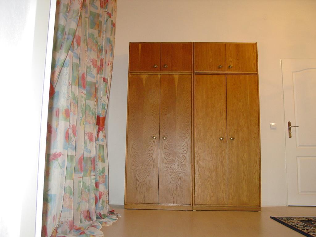 Excellent Location Apartment Bratislava Ruang foto