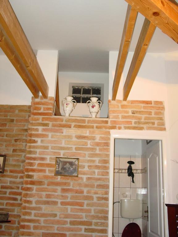 Excellent Location Apartment Bratislava Ruang foto