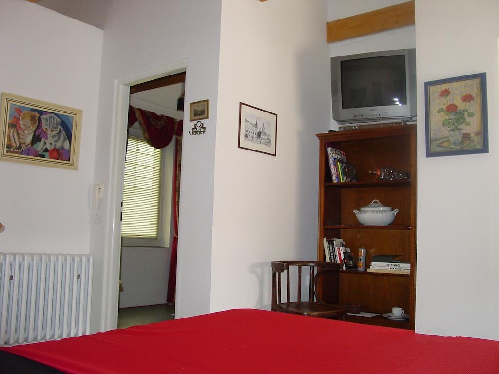 Excellent Location Apartment Bratislava Ruang foto