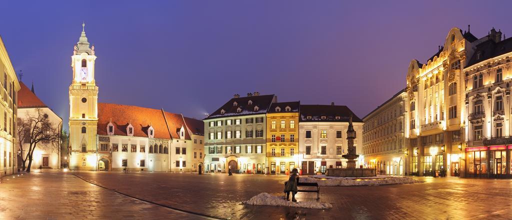 Excellent Location Apartment Bratislava Bagian luar foto